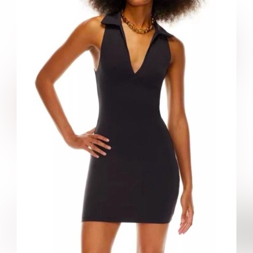 ARITZIA Babaton Sculpt Knit Polo Dress - Black